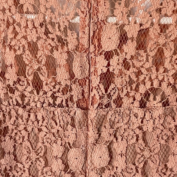 Monteau Los Angeles Blush Lace Handkerchief-Hem Dress | Romantic Boho | L - Picture 6 of 8